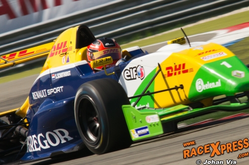 FOTO's: Hete gridgirls, snelle bolides, Formule 1 en schitterende actie